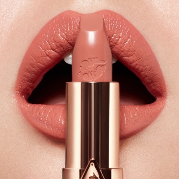 Charlotte Tilbury Lipstick 👄 - Picture 7 of 8